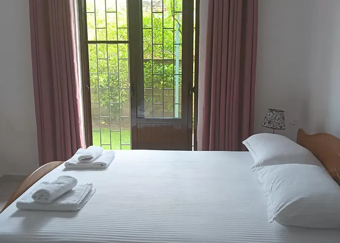 Vila Aliaj Luxury With 2 With Private Wonderful Terrace アパート *