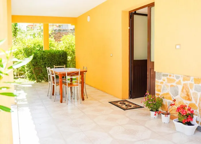 Vila Aliaj Luxury With 2 With Private Wonderful Terrace Durrës