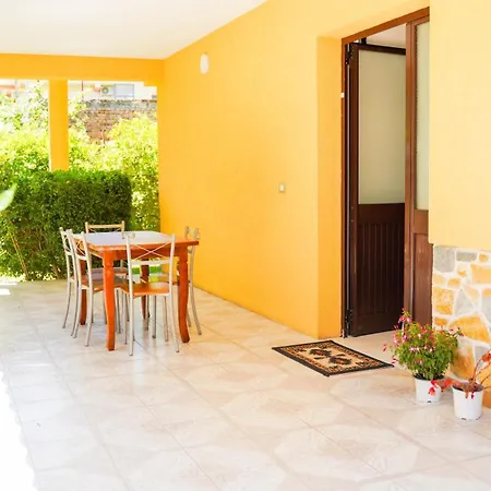 Vila Aliaj Luxury With 2 With Private Wonderful Terrace Durrës