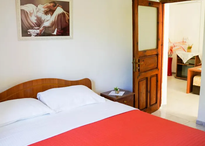 Apartamento Vila Aliaj Luxury With 2 With Private Wonderful Terrace